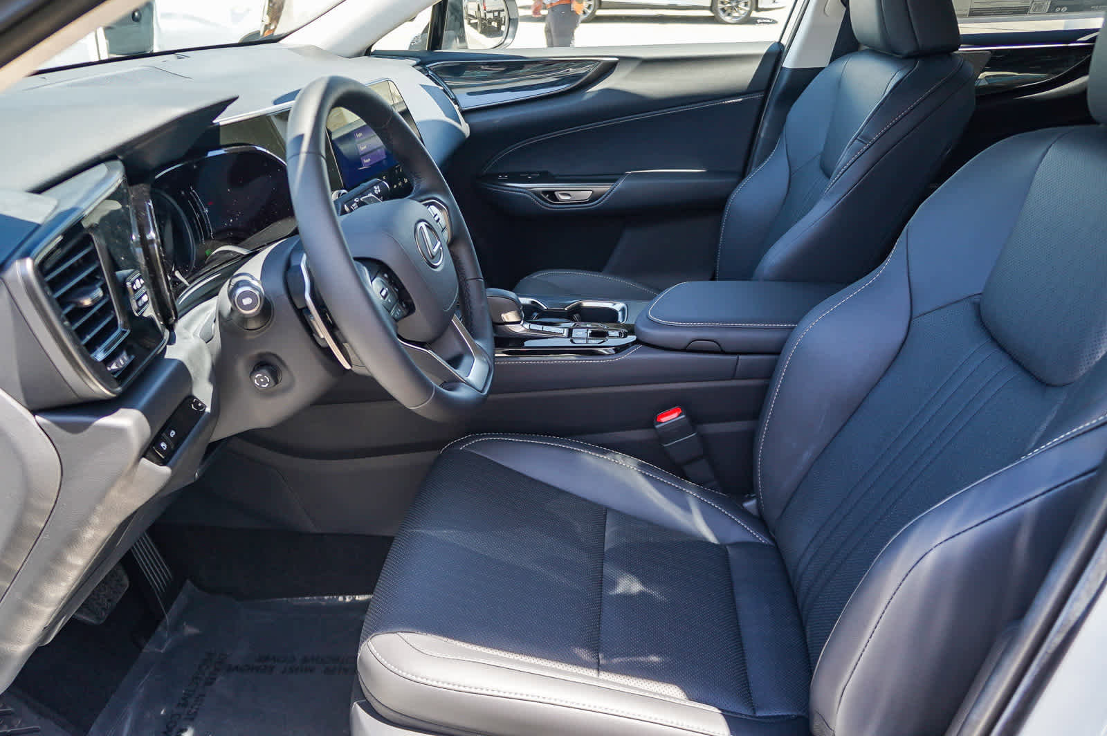 New 2025 Lexus NX 350h AWD w/ Premium Package image 20