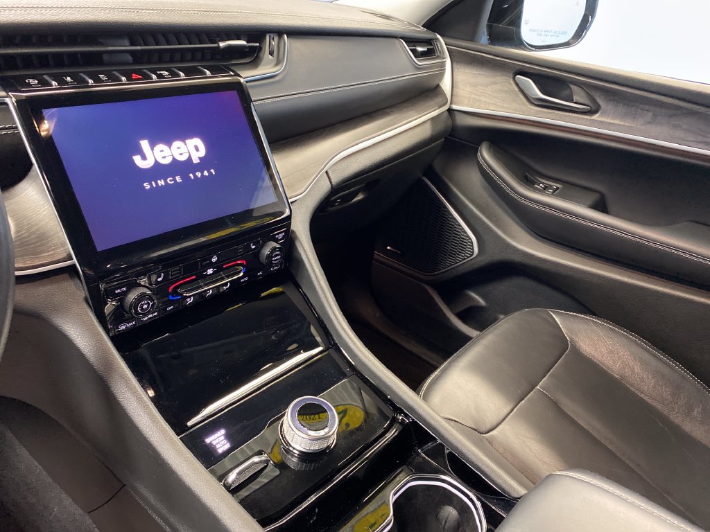 Certified 2021 Jeep Grand Cherokee L Limited AWD/4WD image 15