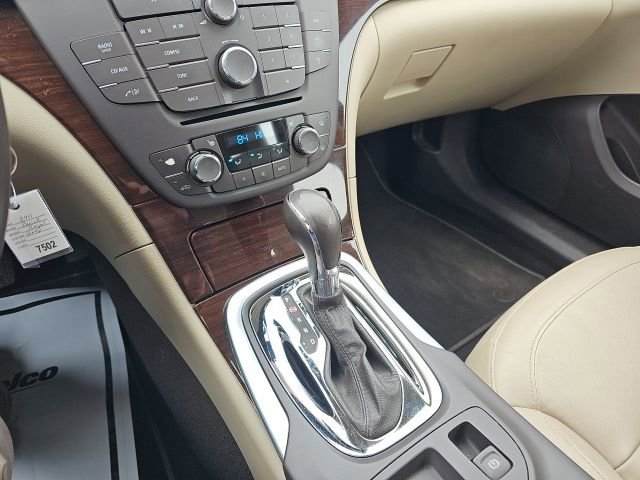 Used 2011 Buick Regal CXL image 19