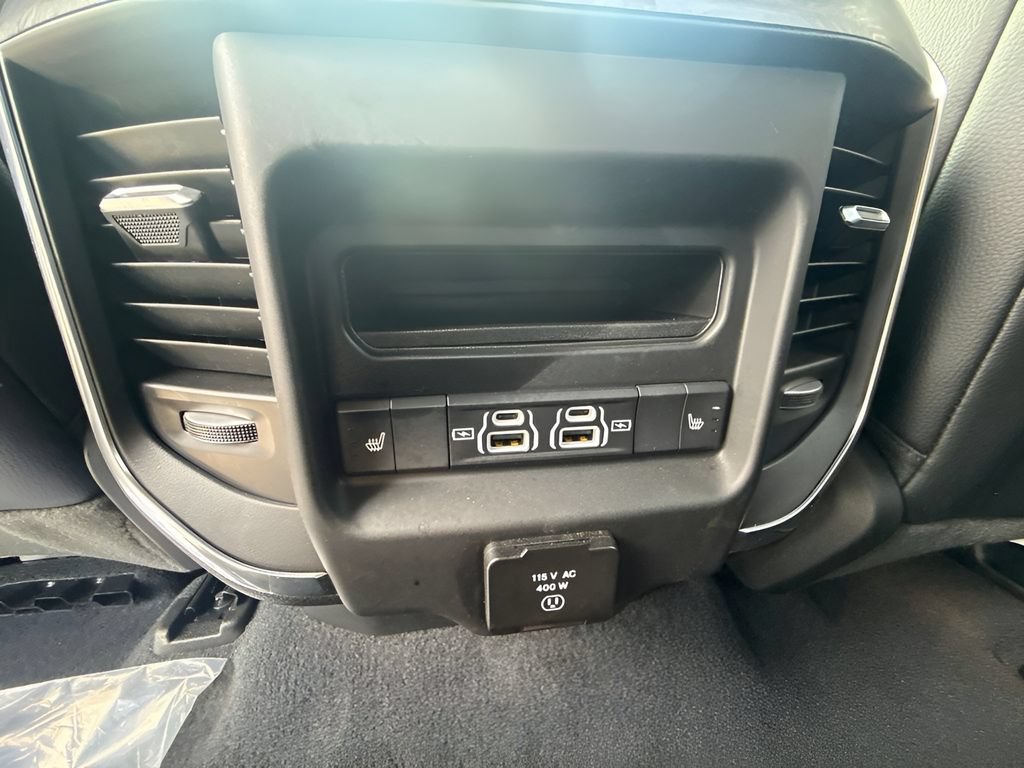 Used 2026 RAM 1500 Laramie w/ Laramie Southwest Edition AWD/4WD image 8