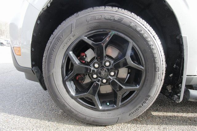 Used 2022 Ford Maverick XLT w/ Equipment Group 300A Standard image 14