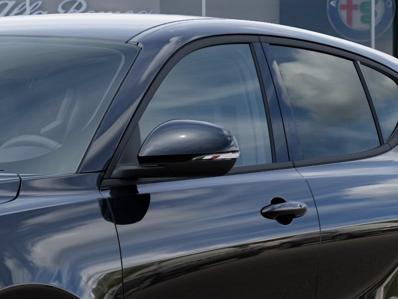 New 2025 Alfa Romeo Tonale AWD/4WD image 12
