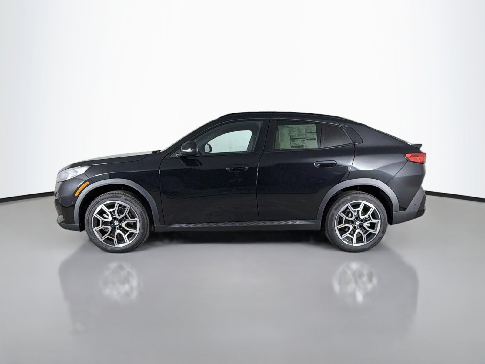 New 2027 BMW X2 xDrive28i AWD/4WD image 4