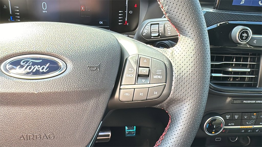 New 2024 Ford Escape ST-Line w/ Equipment Group 301A image 19