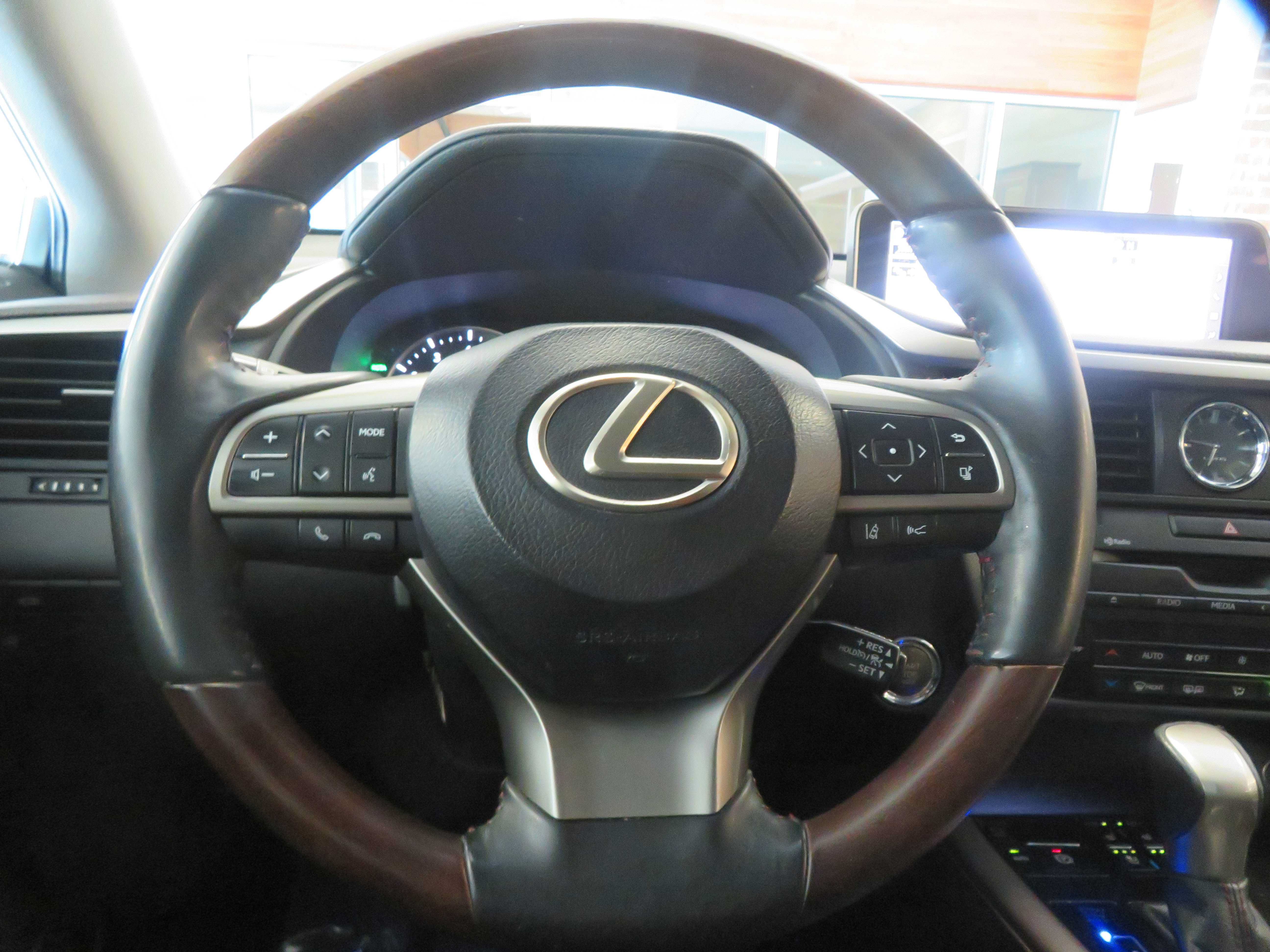 Used 2017 Lexus RX 350 AWD w/ Premium Package image 29