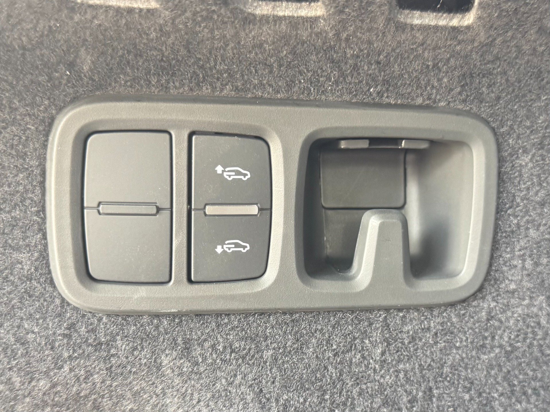 Used 2024 Audi SQ8 Prestige AWD/4WD image 38