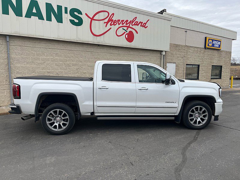 Used 2018 GMC Sierra 1500 Denali w/ Denali Ultimate Package image 9