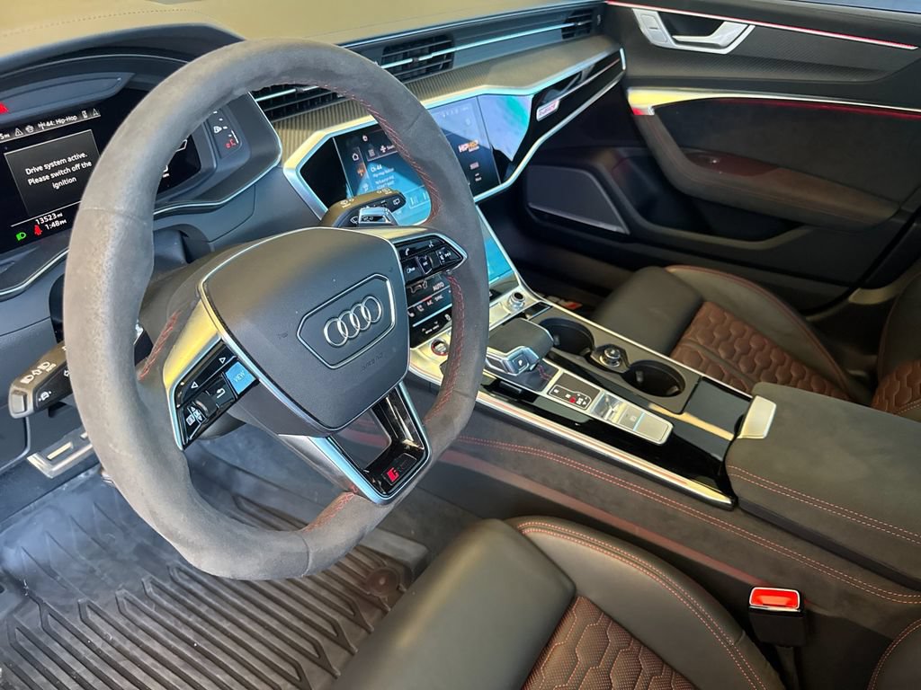 Used 2024 Audi RS 6 performance AWD/4WD image 11