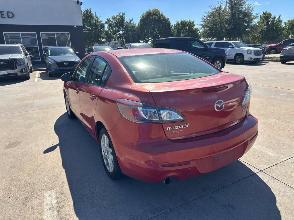 Used 2013 MAZDA MAZDA3 i Touring w/ Preferred Equipment Pkg FWD image 7