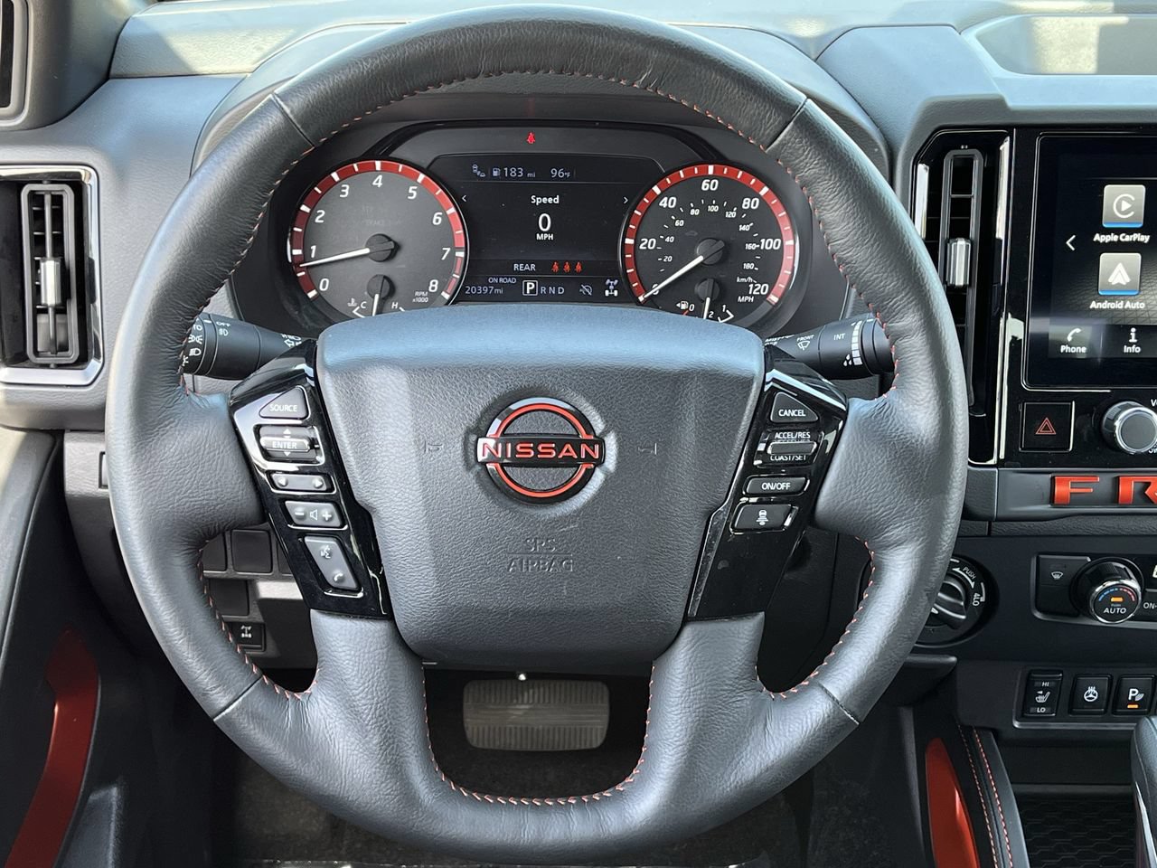 Used 2026 Nissan Frontier PRO-4X AWD/4WD image 11