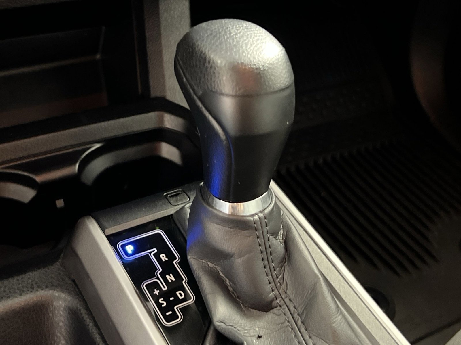 Used 2023 Toyota Tacoma SR5 w/ Technology Package AWD/4WD image 23