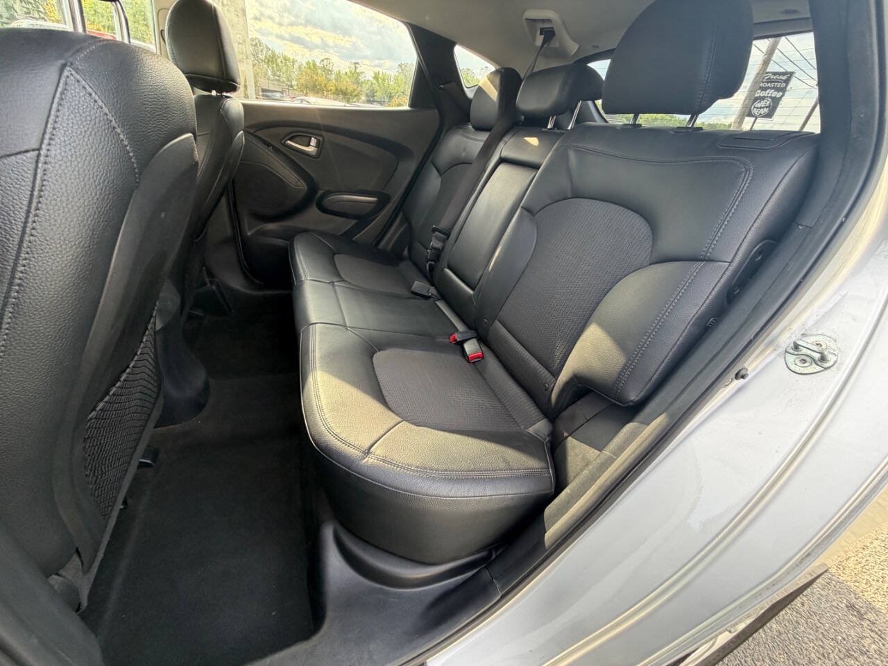 Used 2011 Hyundai Tucson GLS AWD/4WD image 20