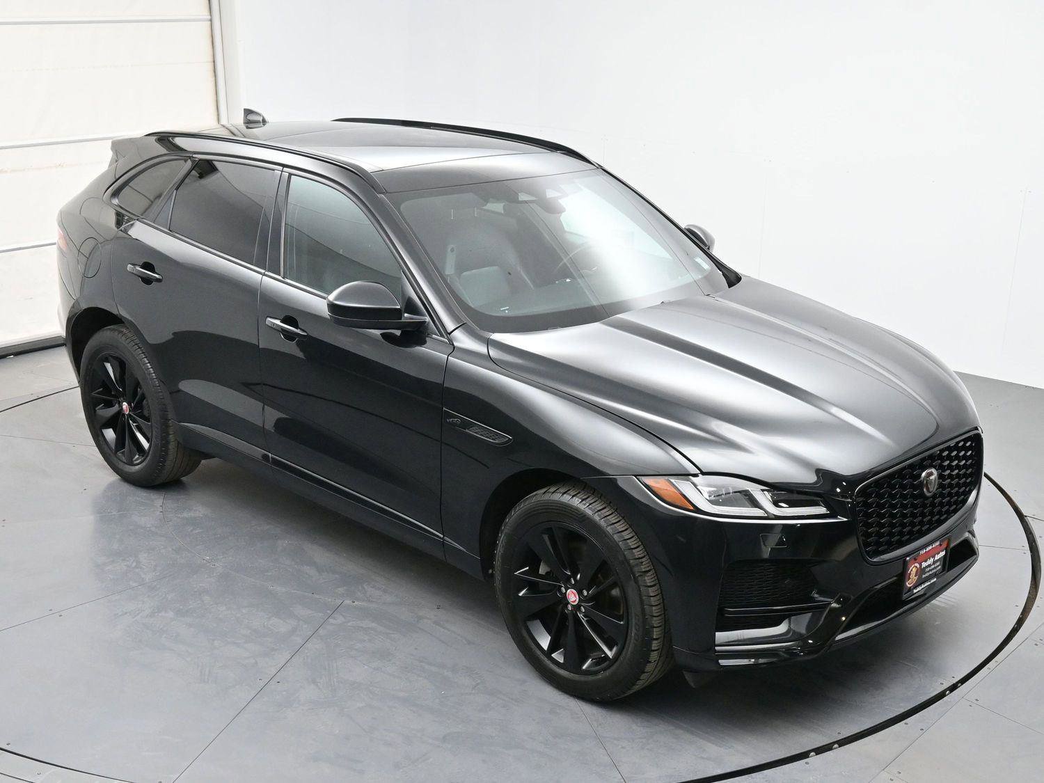 Used 2022 Jaguar F-PACE S image 34