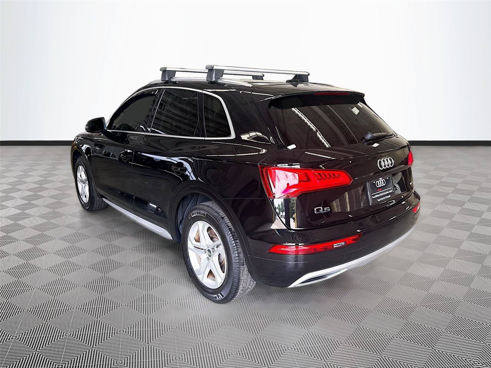 Used 2019 Audi Q5 2.0T Premium w/ Convenience Package AWD/4WD image 5