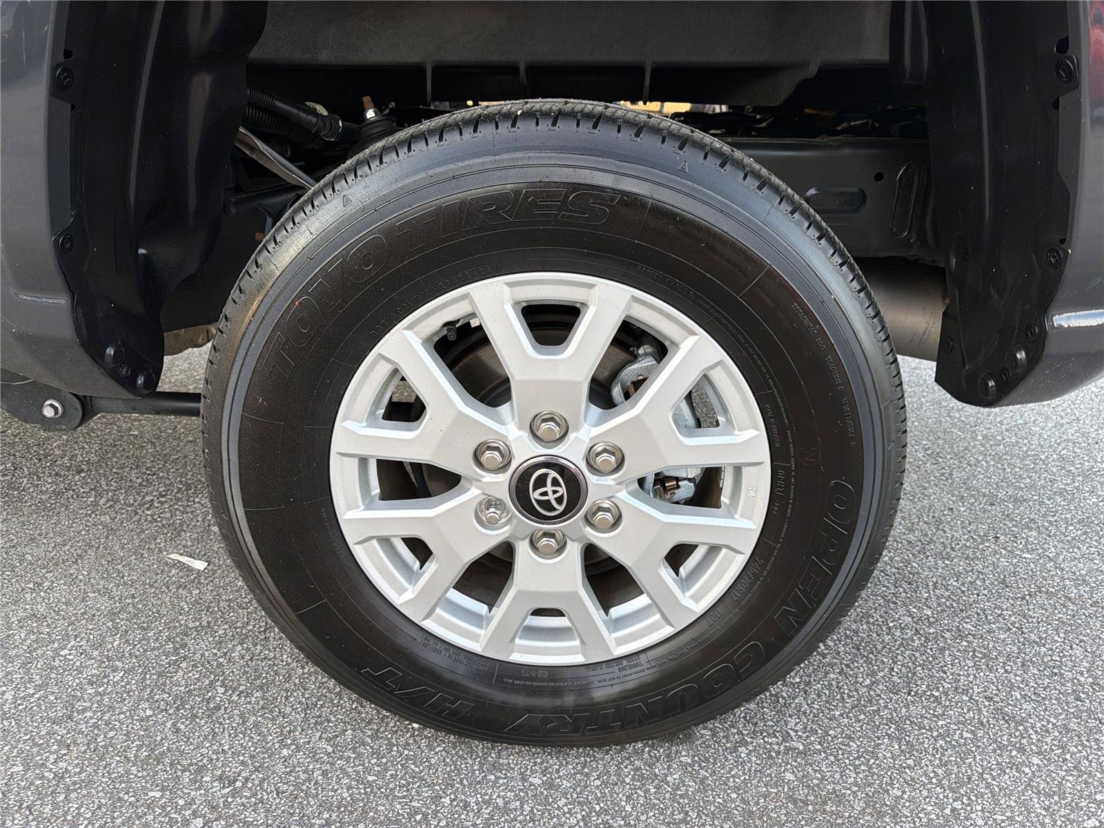 Used 2024 Toyota Tacoma SR5 image 19