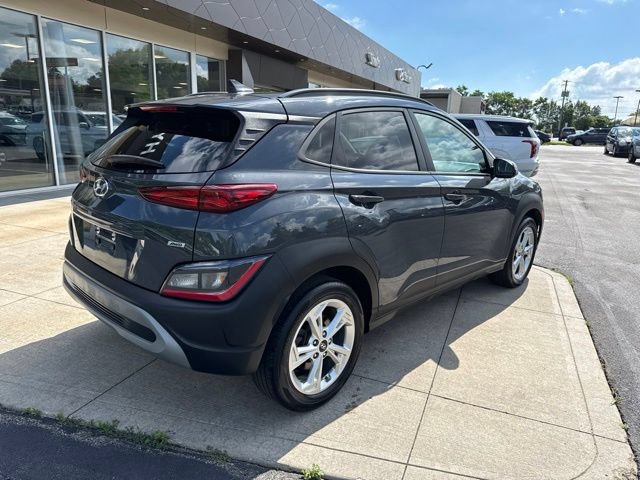 Used 2023 Hyundai Kona SEL w/ Cargo Package AWD/4WD image 18