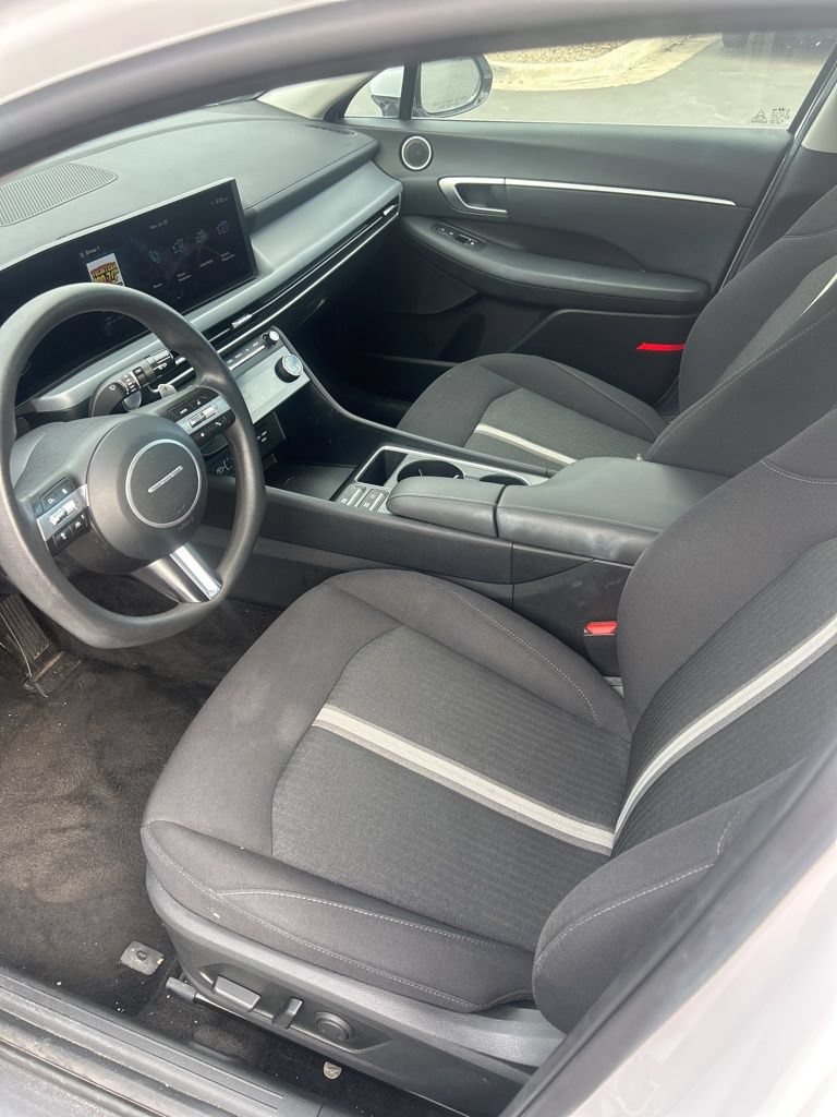 Used 2025 Hyundai Sonata SEL FWD image 8