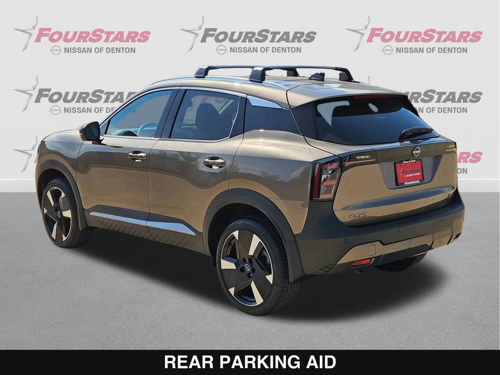 New 2026 Nissan Kicks SR image 7