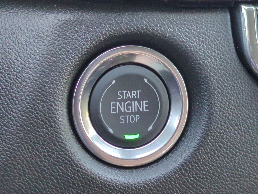 New 2026 Chevrolet Colorado Trail Boss w/ Off-Road Front Bumper Package image 17