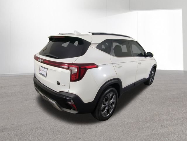 Used 2024 Kia Seltos S AWD/4WD image 13