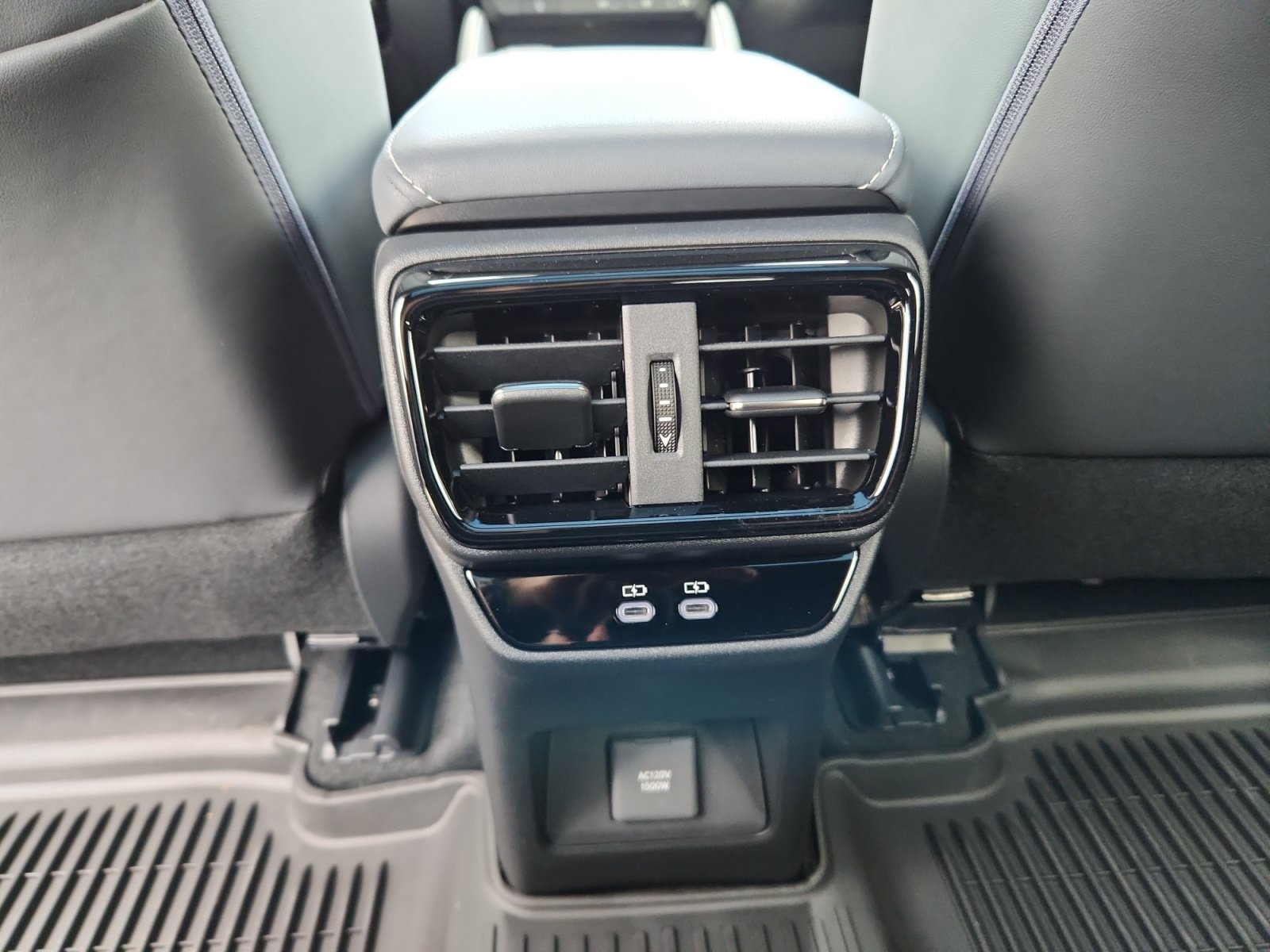 New 2026 Lexus RZ 450e AWD image 18