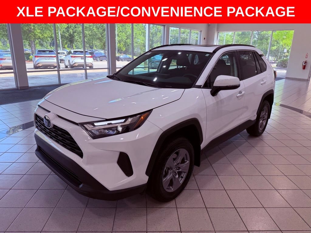 Used 2025 Toyota RAV4 XLE w/ Convenience Package AWD/4WD image 3