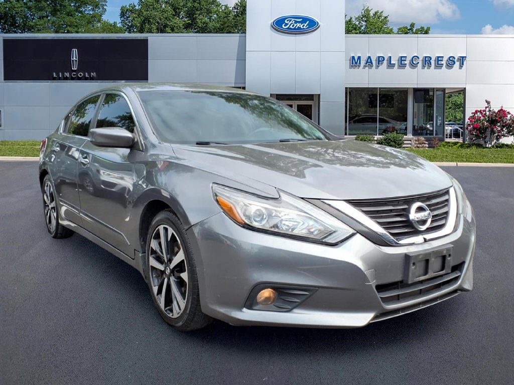 Used 2018 Nissan Altima 2.5 SR FWD image 1
