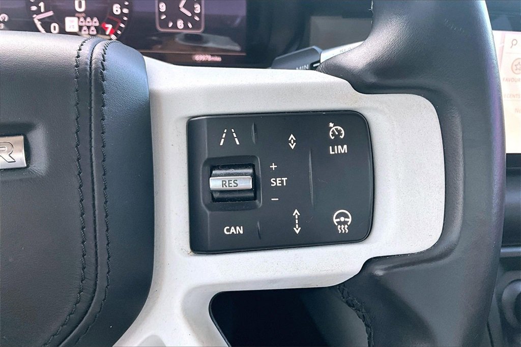 Used 2020 Land Rover Defender 110 HSE image 21
