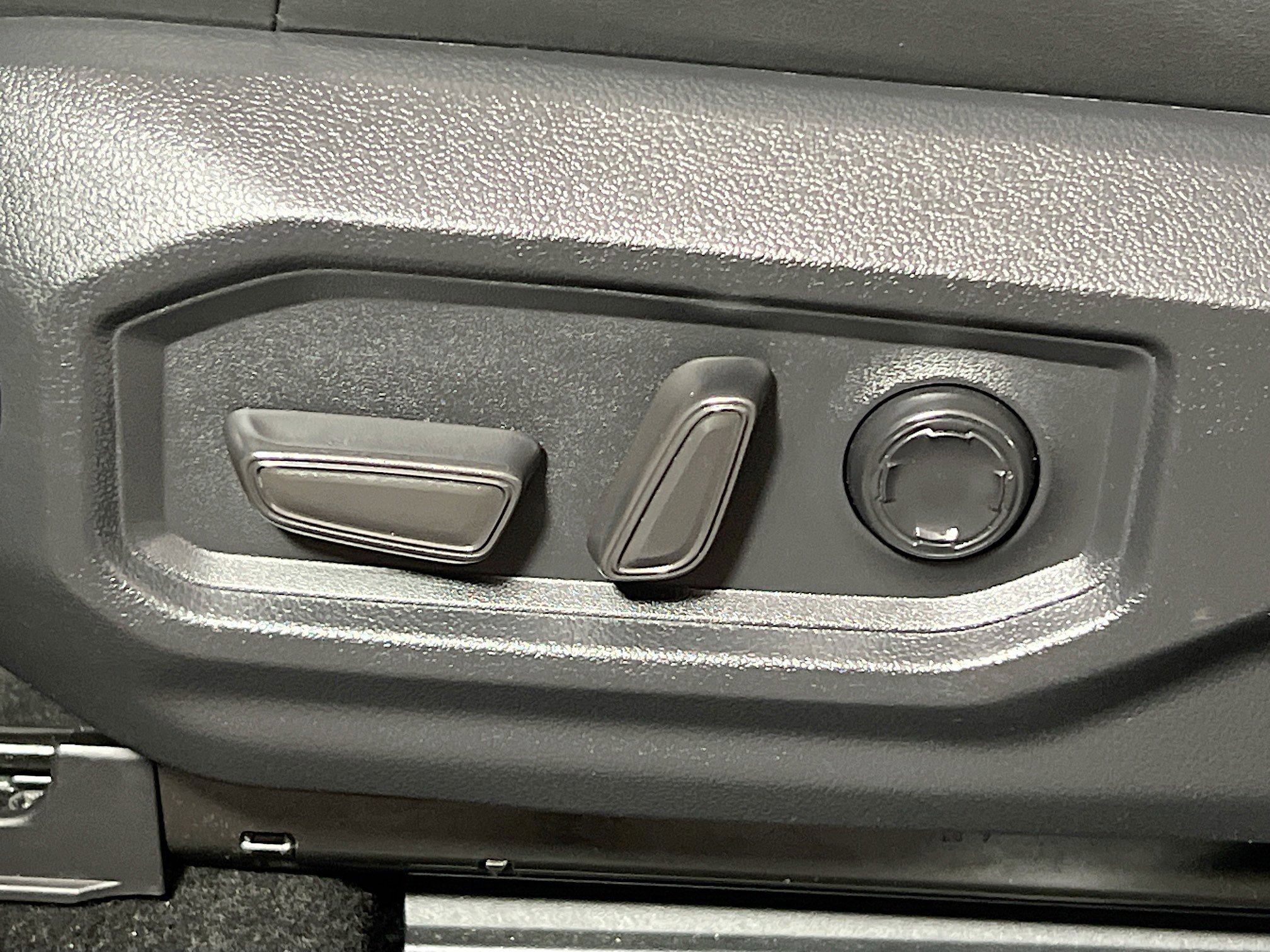 Used 2024 Toyota Tundra Platinum image 15