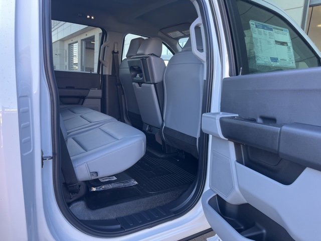 New 2026 Ford F550 4x4 Crew Cab Super Duty image 16