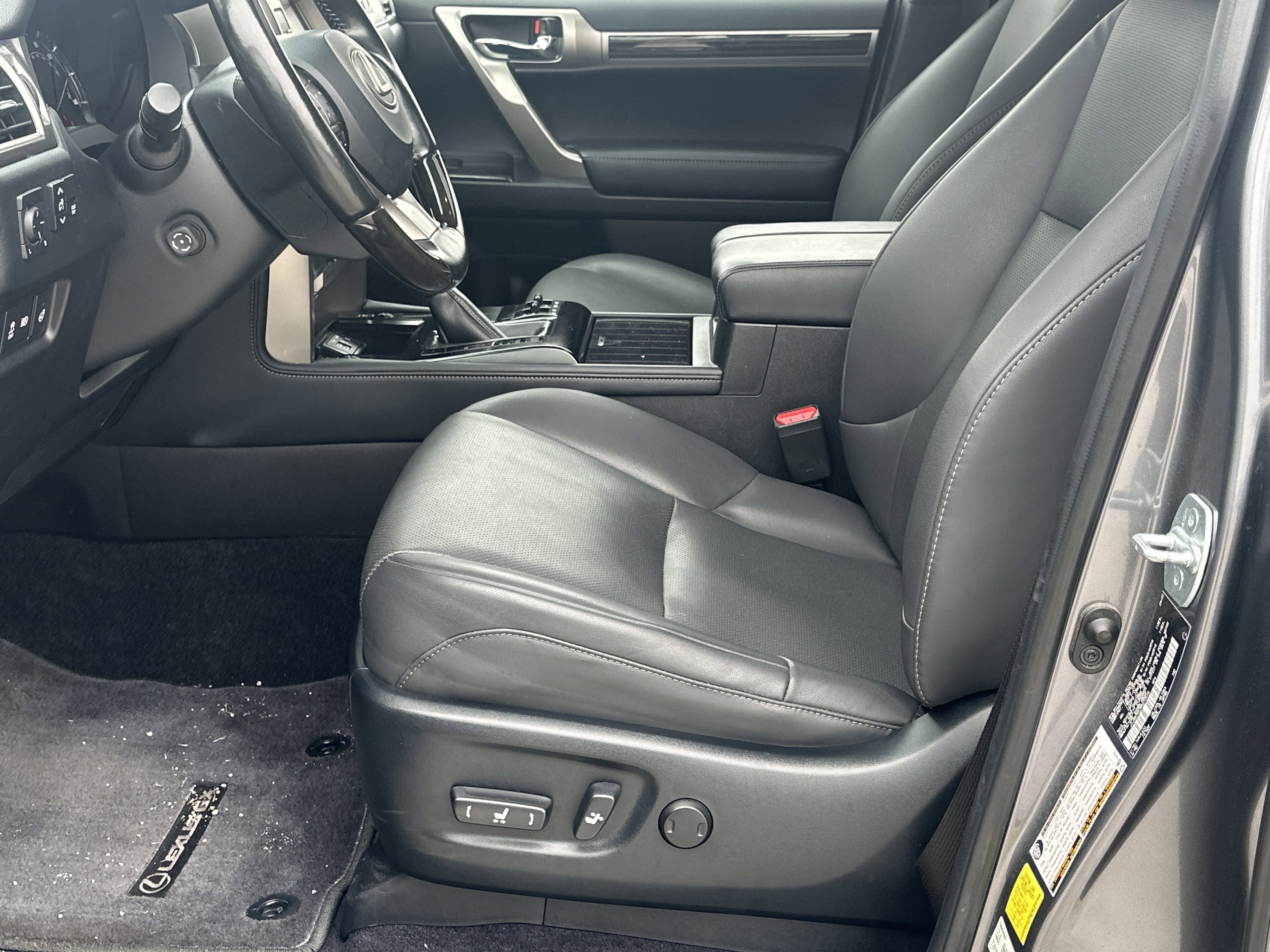 Used 2021 Lexus GX 460 Premium w/ Premium Package AWD/4WD image 9