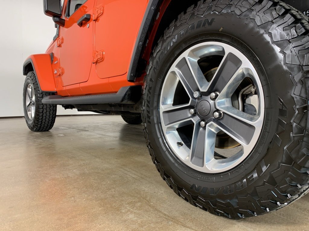 Used 2018 Jeep Wrangler Unlimited Sahara image 17