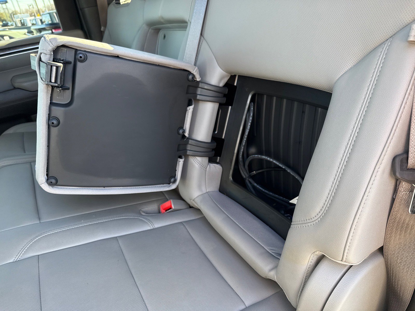 Used 2024 Chevrolet Silverado 3500 LTZ w/ LTZ Convenience Package image 29