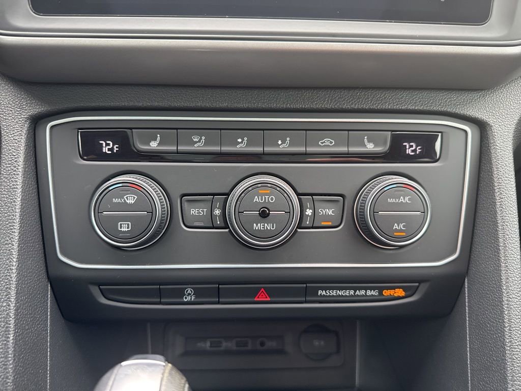 Used 2021 Volkswagen Atlas SE image 33