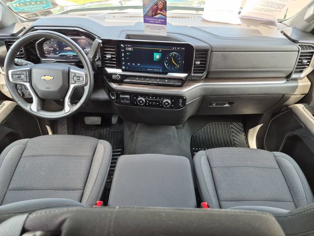Used 2025 Chevrolet Silverado 1500 LT AWD/4WD image 22