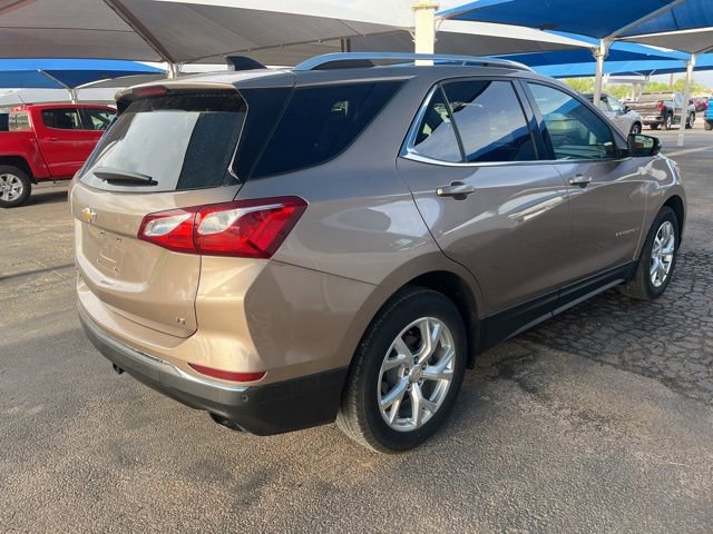 Used 2019 Chevrolet Equinox LT image 2