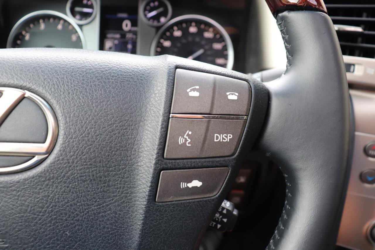 Used 2015 Lexus LX 570 4WD image 63