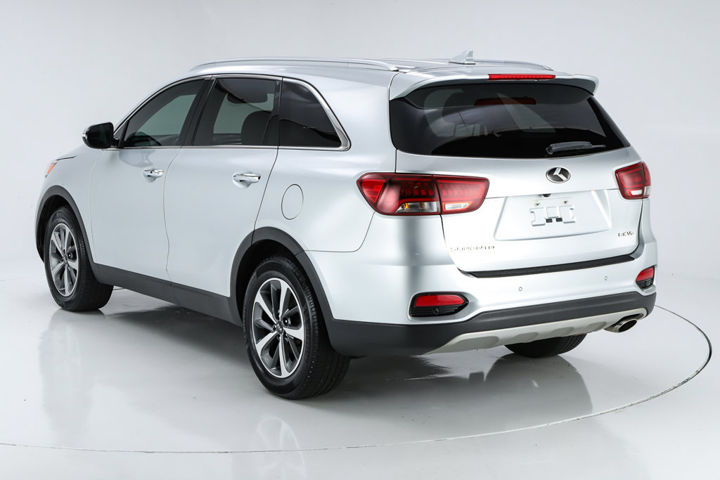 Used 2019 Kia Sorento EX FWD image 47
