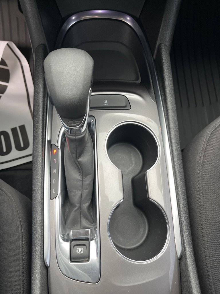 Used 2022 Chevrolet Malibu LT image 11