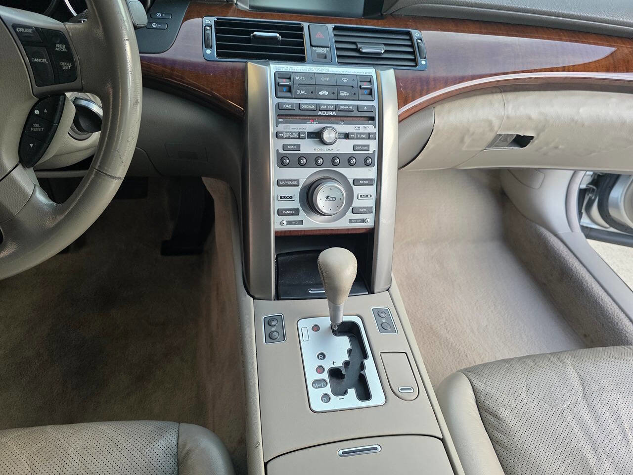 Used 2007 Acura RL AWD/4WD image 16