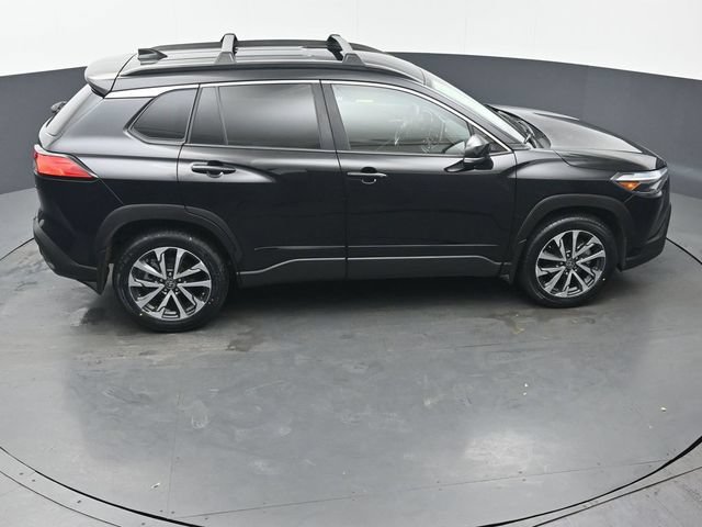 Certified 2022 Toyota Corolla Cross XLE w/ Black Badges Package (TMS) AWD/4WD image 43