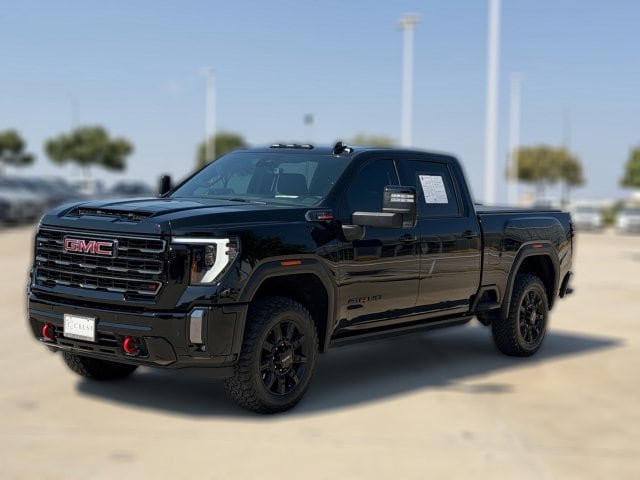 Used 2024 GMC Sierra 2500 AT4 w/ AT4 Premium Plus Package AWD/4WD image 3