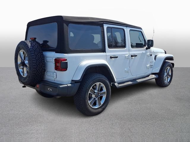 Used 2022 Jeep Wrangler Unlimited Sahara w/ LED Lighting Group AWD/4WD image 4