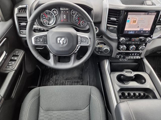 Used 2025 RAM 1500 Big Horn AWD/4WD image 16