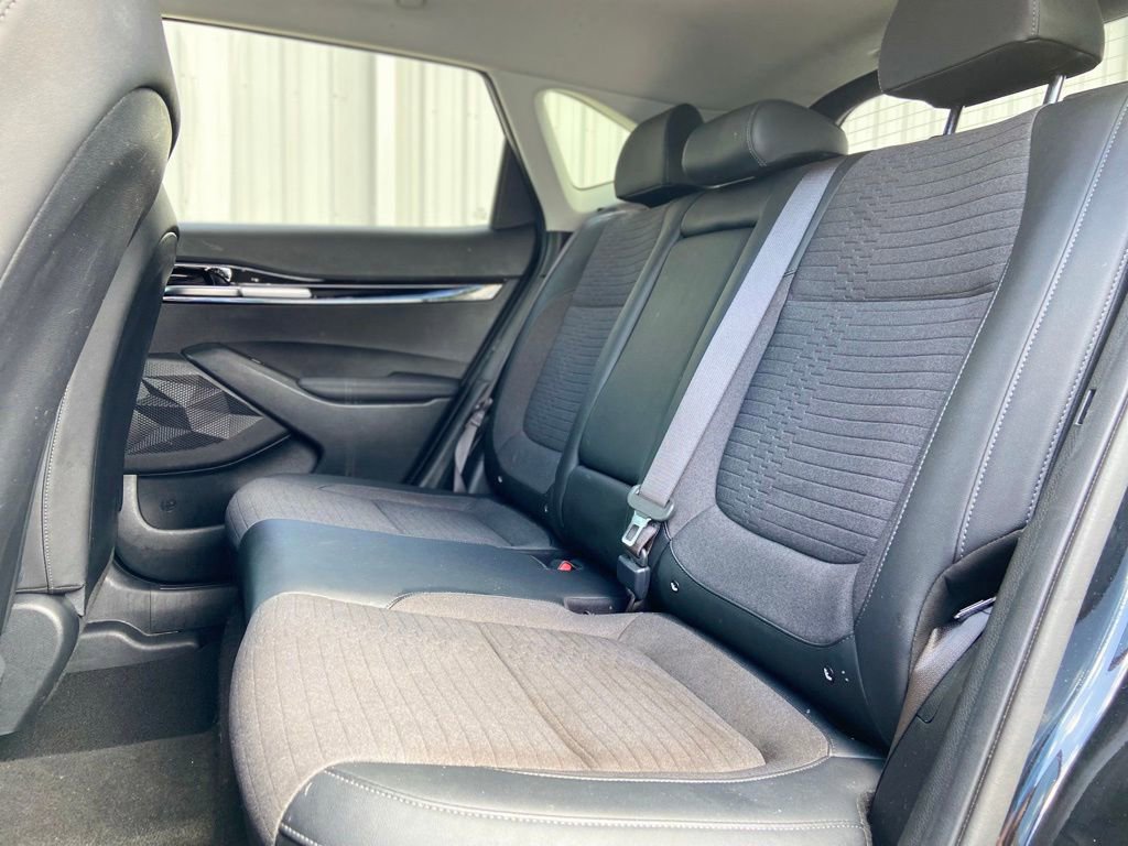Used 2022 Kia Seltos S FWD image 21