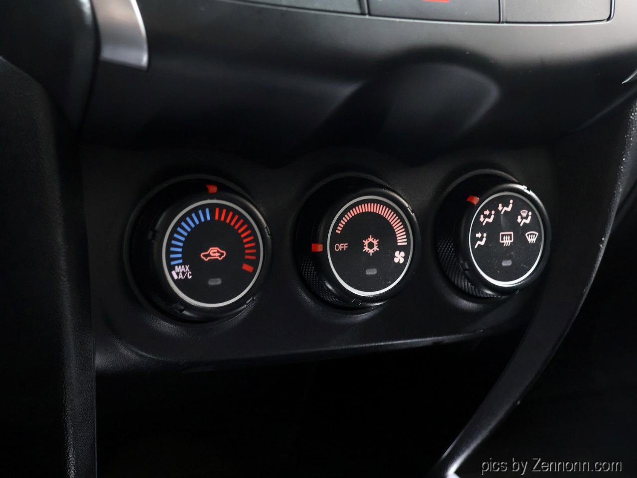 Used 2013 Mitsubishi Outlander Sport ES image 19