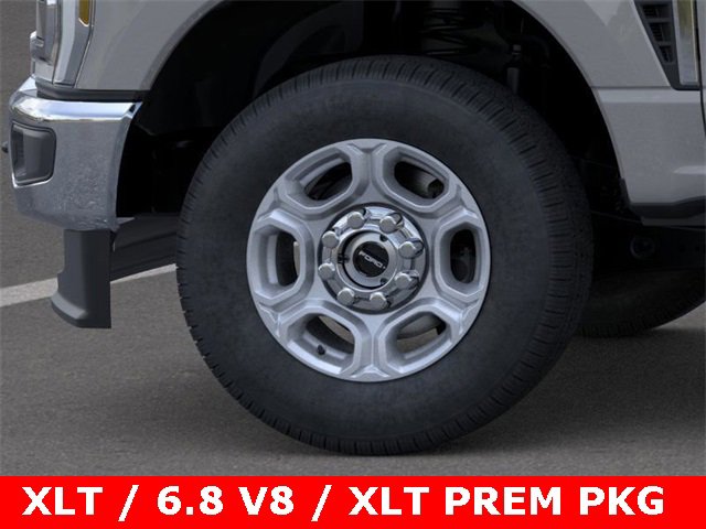 New 2026 Ford F250 XLT w/ XLT Premium Package image 19