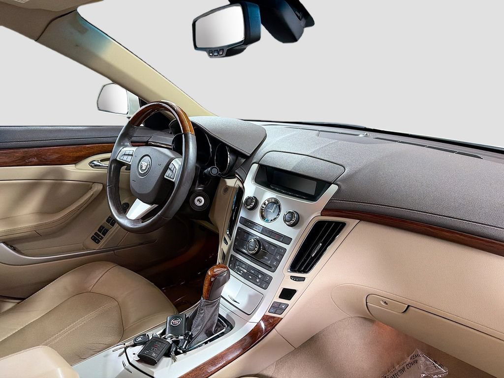 Used 2013 Cadillac CTS Luxury w/ Wood Trim Package AWD/4WD image 31