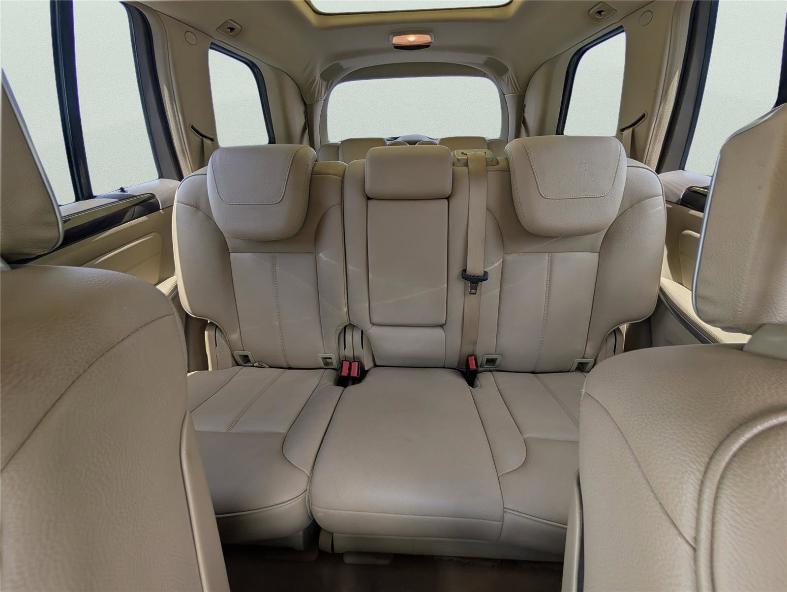 Used 2012 Mercedes-Benz GL 320 BlueTEC 4MATIC image 11