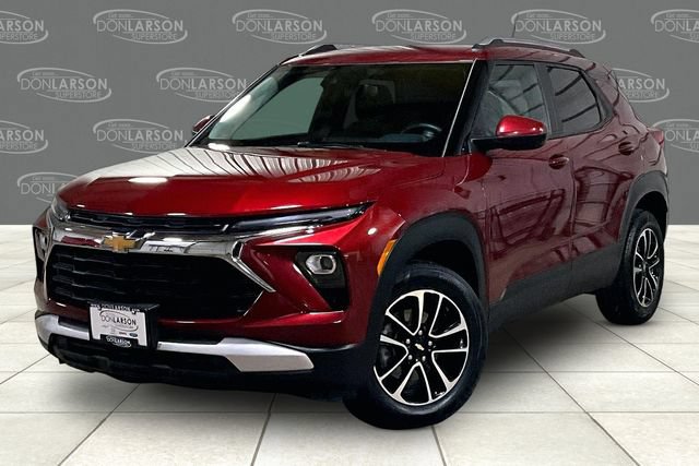Certified 2025 Chevrolet TrailBlazer LT w/ LT Cold Weather Package AWD/4WD image 3